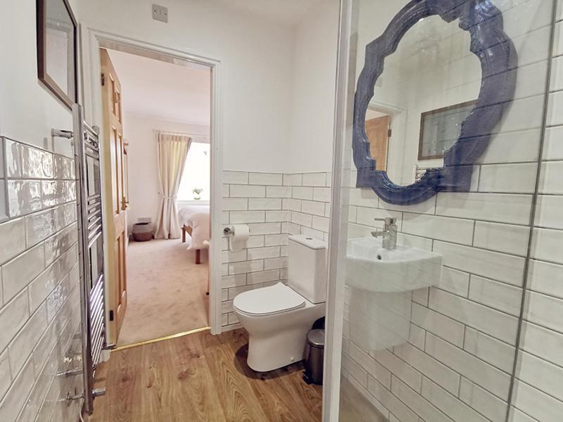 Cynefin- 3 Bed, 2 Bath-1 X En-suite, Detcahed Bunglaow- Pet Friendly Holiday home Trearddur